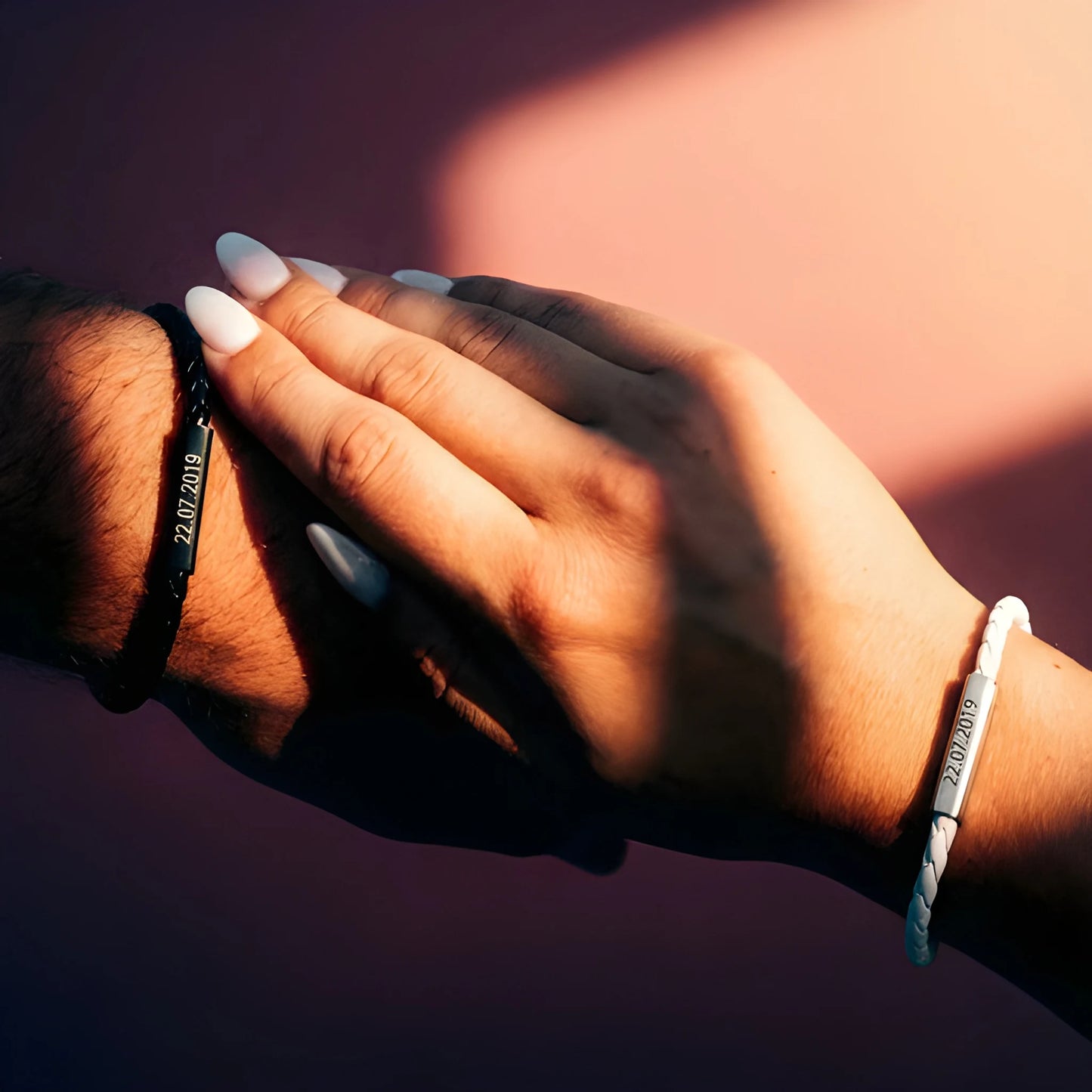 Magnetische Lederarmbänder für Paare