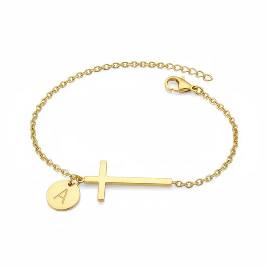 Armband med initial och kors